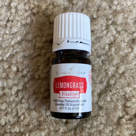 New! Young Living Lemongrass Vitality Essential Oil 5ml